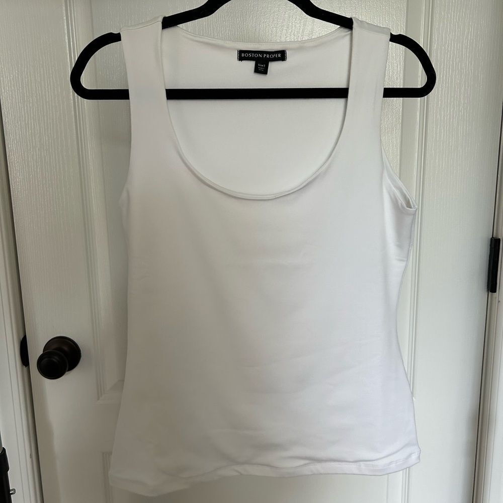 NWOT Boston Proper So Modern Scoop Neck Tank Top White Sz S
